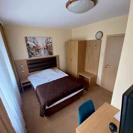 מילובקה Hotel Milena מראה חיצוני תמונה
