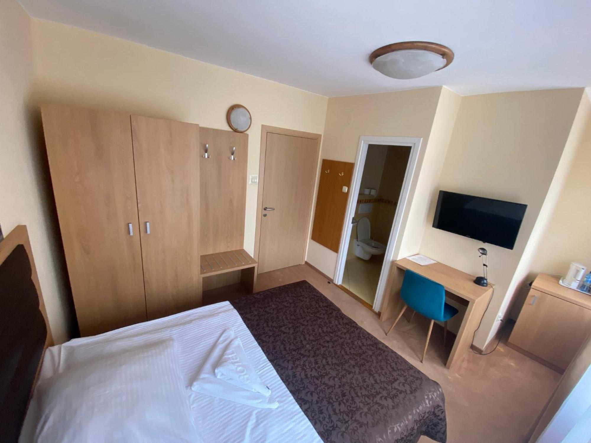 מילובקה Hotel Milena מראה חיצוני תמונה