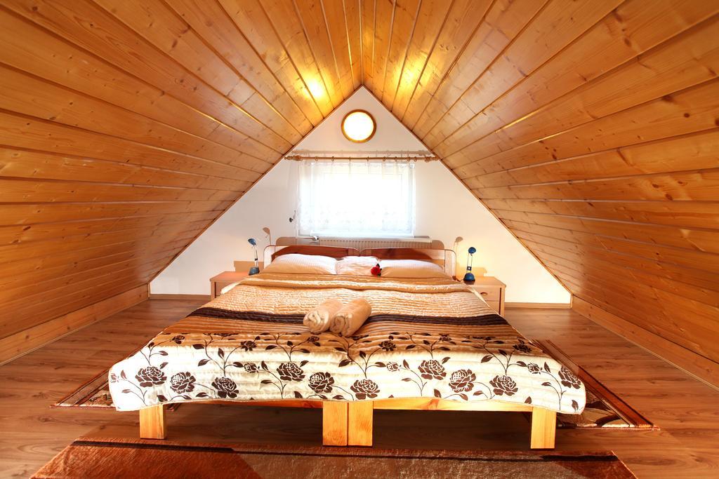 מילובקה Hotel Milena מראה חיצוני תמונה