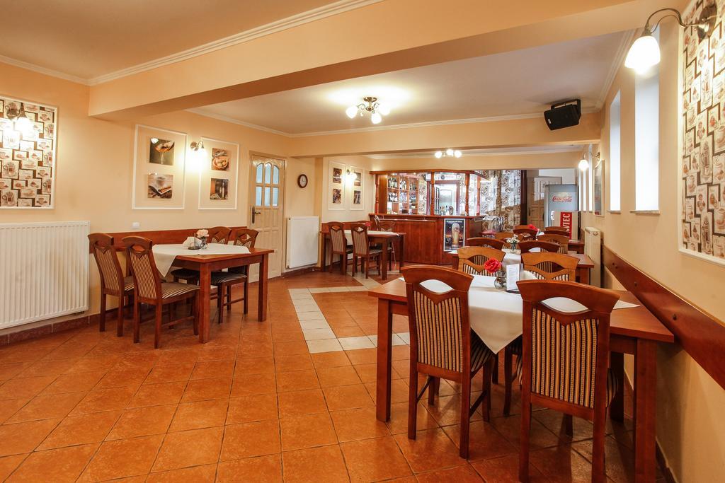 מילובקה Hotel Milena מראה חיצוני תמונה