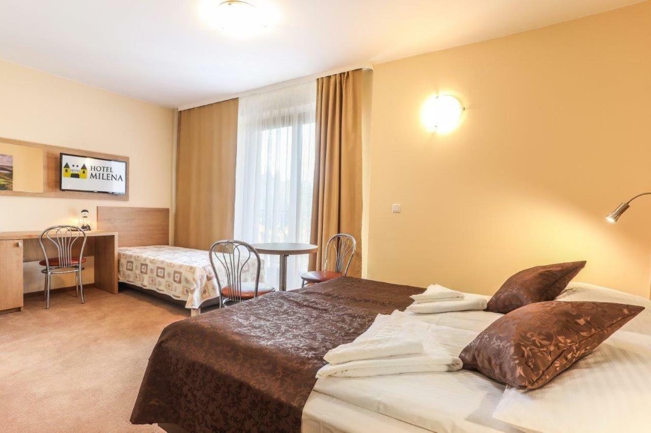 מילובקה Hotel Milena מראה חיצוני תמונה