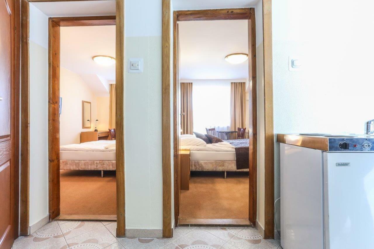 מילובקה Hotel Milena מראה חיצוני תמונה